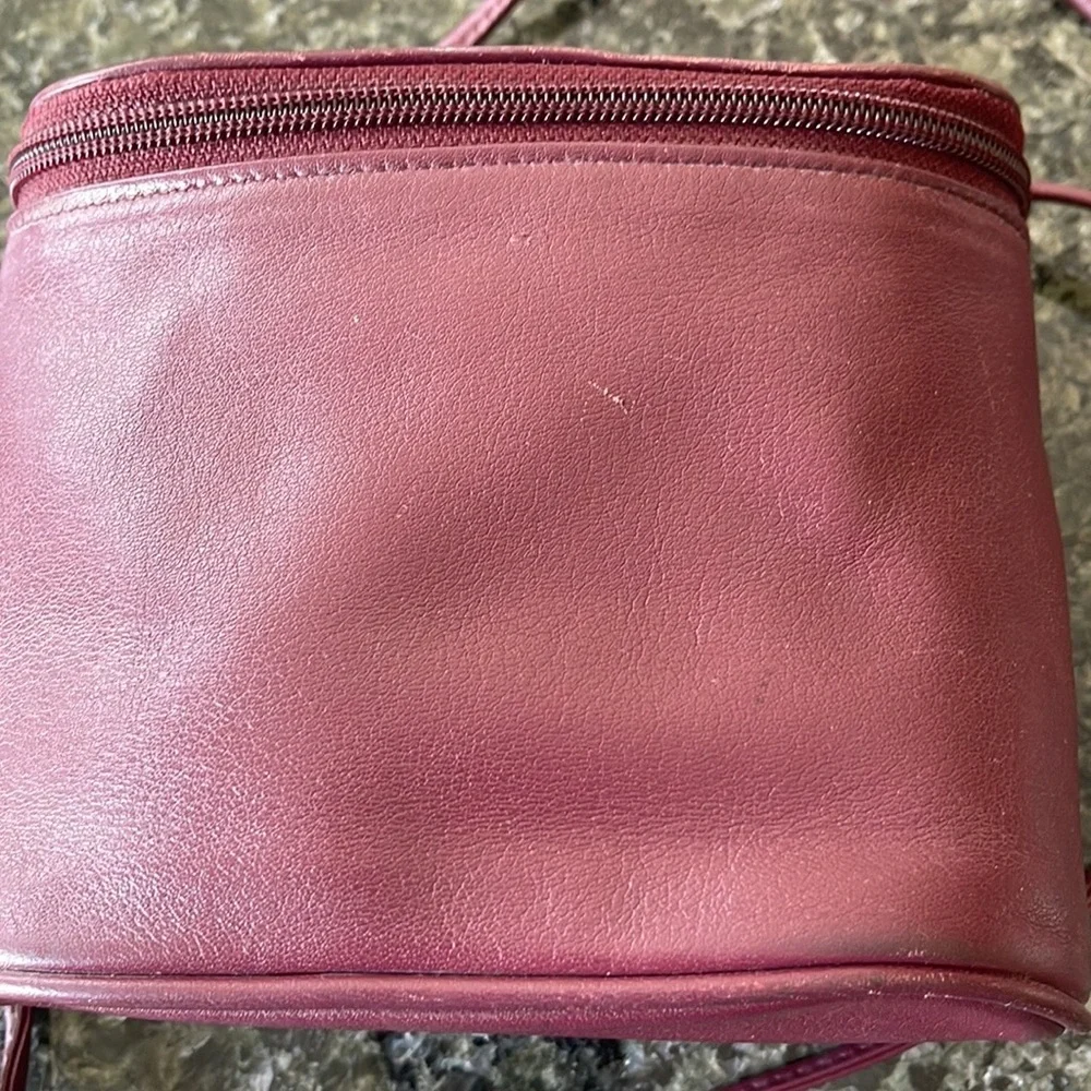 VINTAGE ANNE KLEIN II CROSS BODY BURGUNDY SMALL HANDBAG - Picture 8 of 11